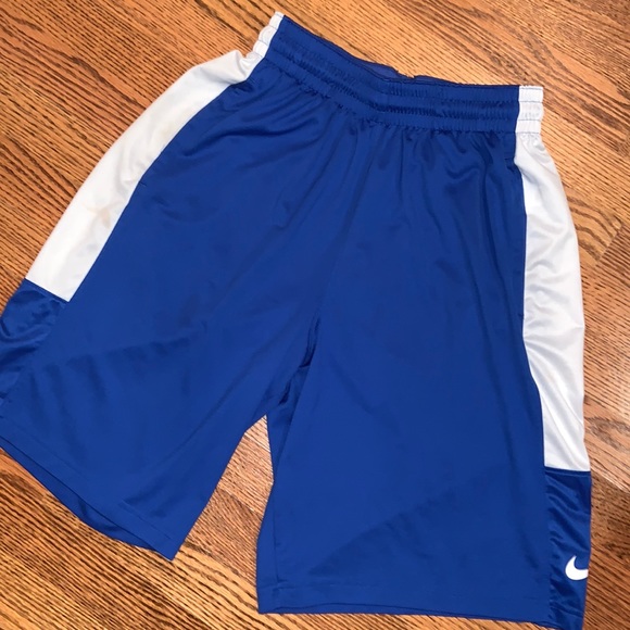 Nike Other - Nike Men’s Dri-Fit Shorts Size Medium